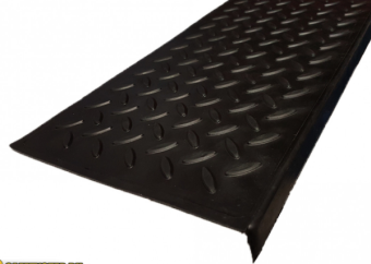 Накладка противоскользящее грязезащитное покрытие на ступень проступь резиновая 250х750мм ЁЛОЧНЫЙ